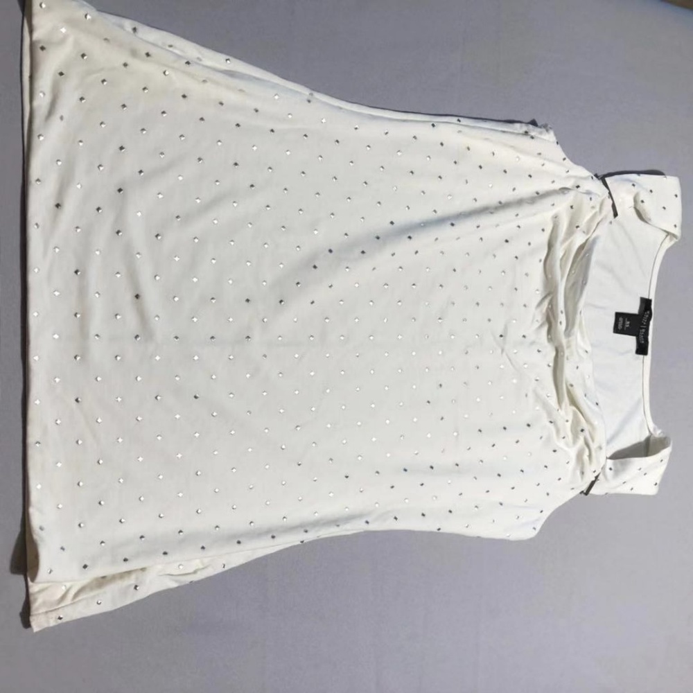 tops - Picture 2 of 5